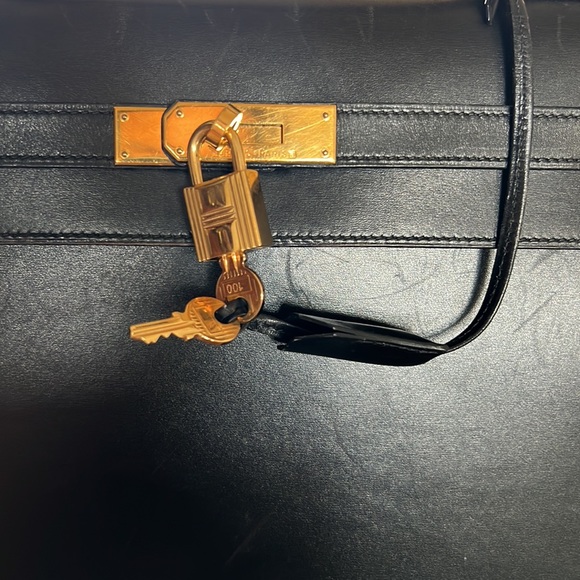 Hermes Kelly Sellier 35 in Black Box leather - Picture 12 of 16